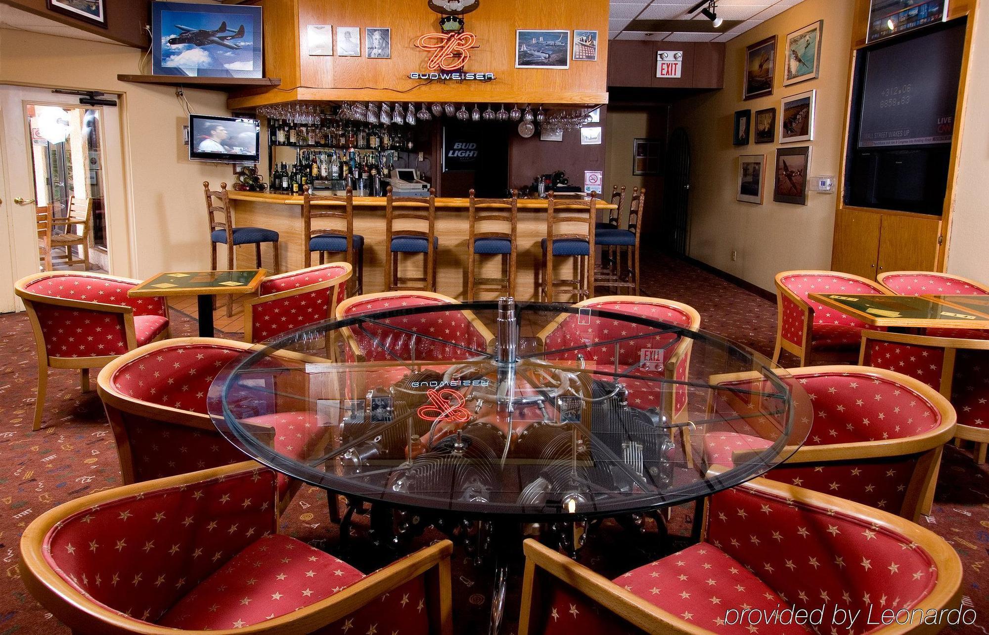 Best Western Plus Scottsdale Thunderbird Suites Restaurant foto